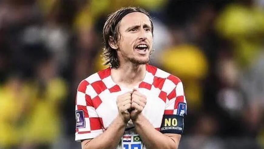 瑞天空：热刺、利物浦与扬-迪奥曼德的团队展开深度接触