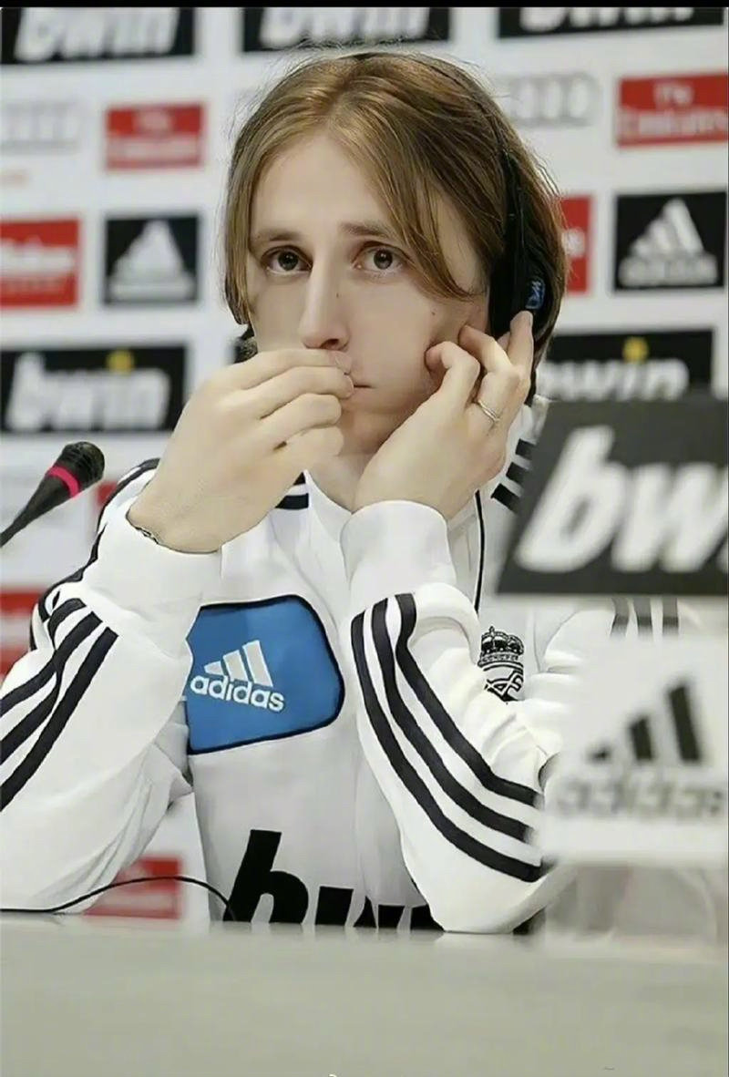 西甲半场：两队门将均状态上佳连扑好球，赫塔菲0-0埃尔切