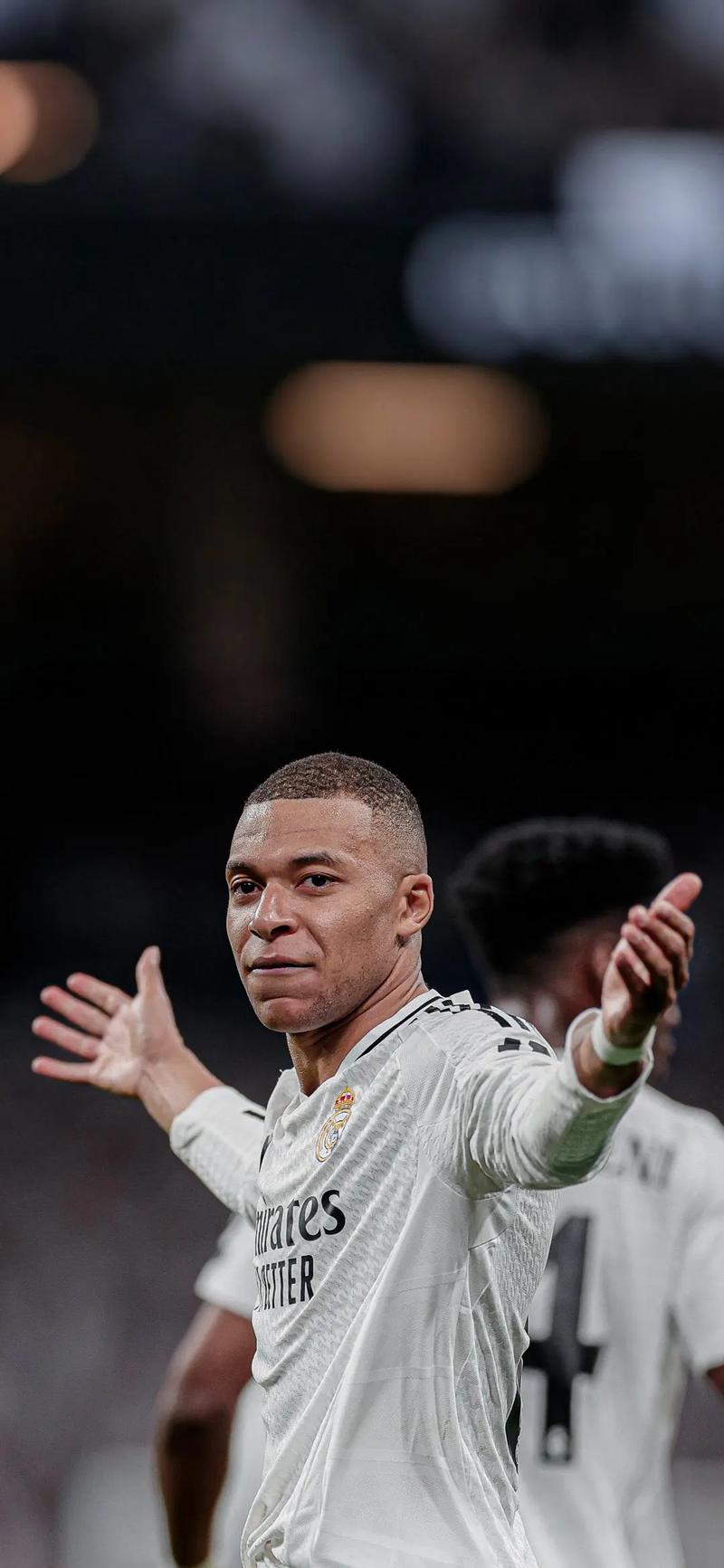 意媒：尤文两位防线伤员凯利和卡瓦尔有望在国际比赛日后复出