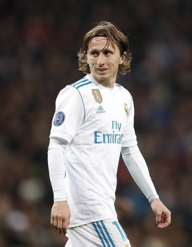 爱德华兹44分创赛季得分新高，单节19分+准绝平拯救球队